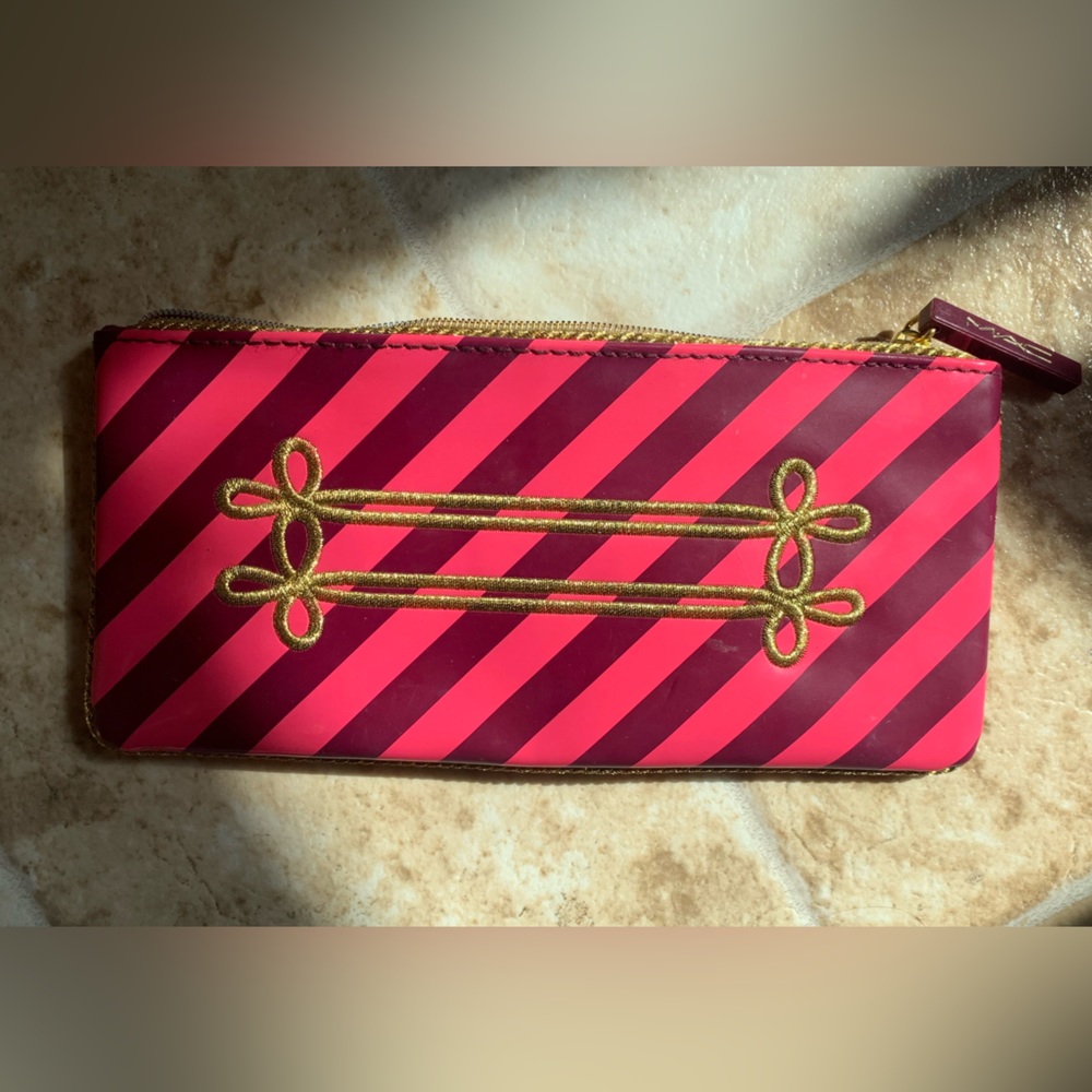 MAC Makeup Pouch